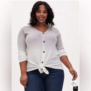 Torrid White Button-Front Blouse